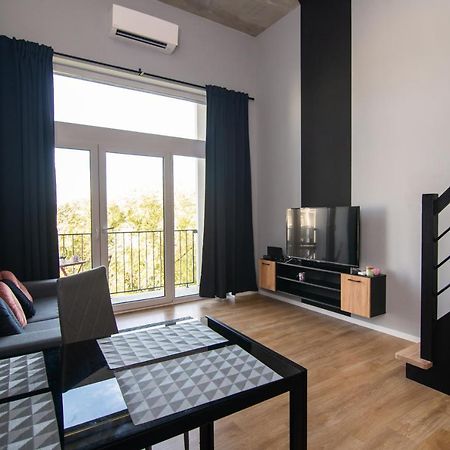 Studia Przy Lotnisku Od Wroclawapartament-Pl Breslávia Exterior foto