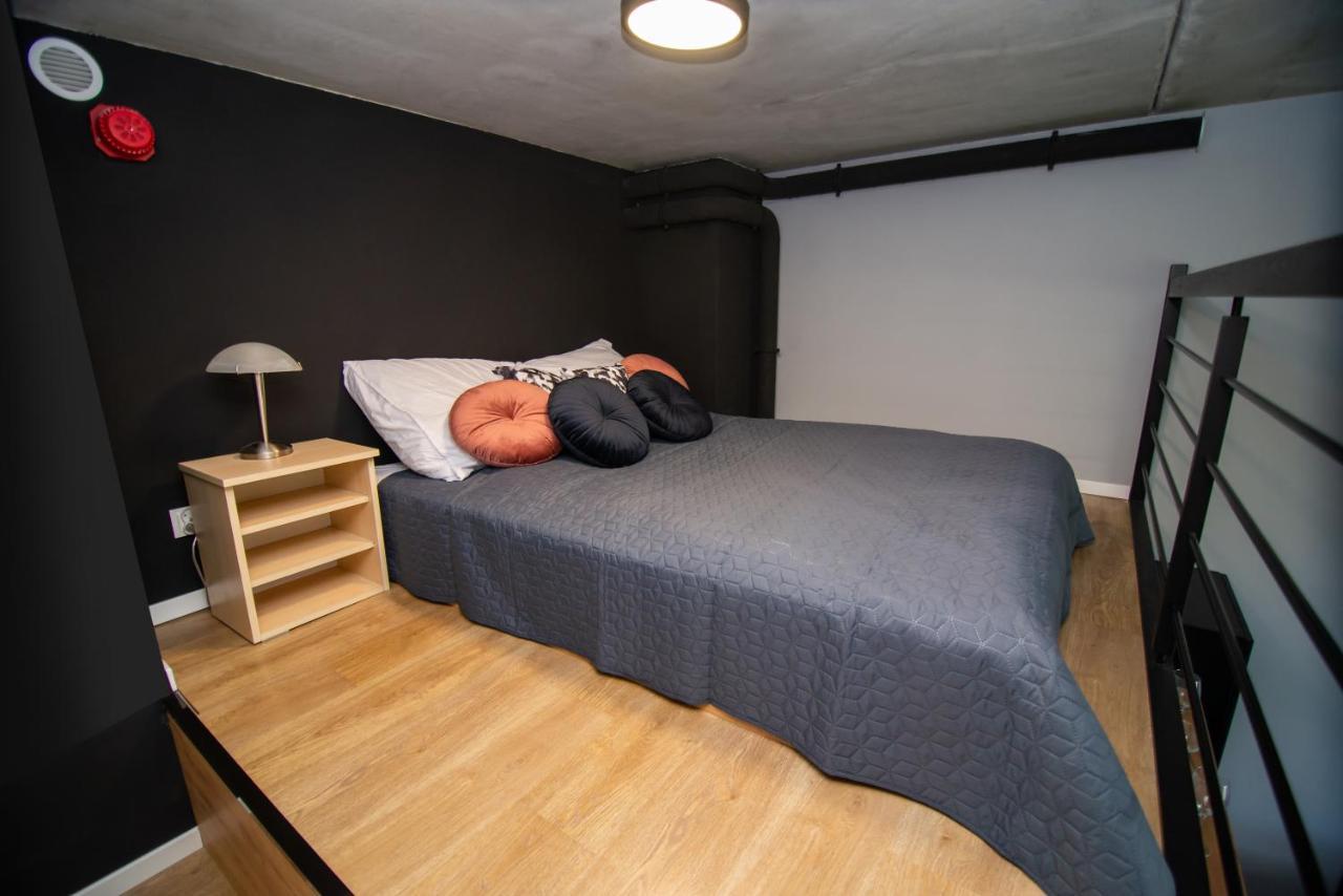 Studia Przy Lotnisku Od Wroclawapartament-Pl Breslávia Exterior foto