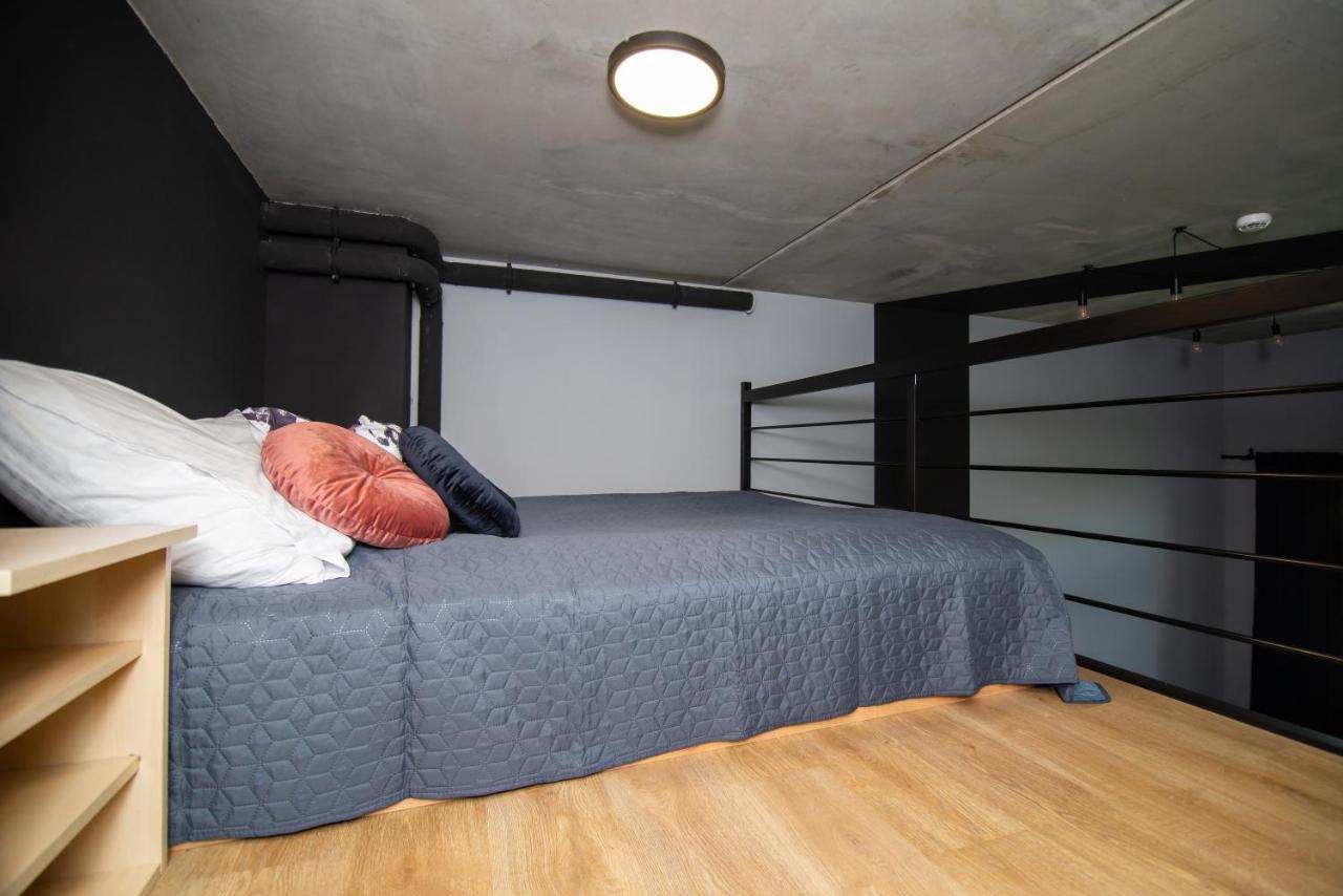 Studia Przy Lotnisku Od Wroclawapartament-Pl Breslávia Exterior foto